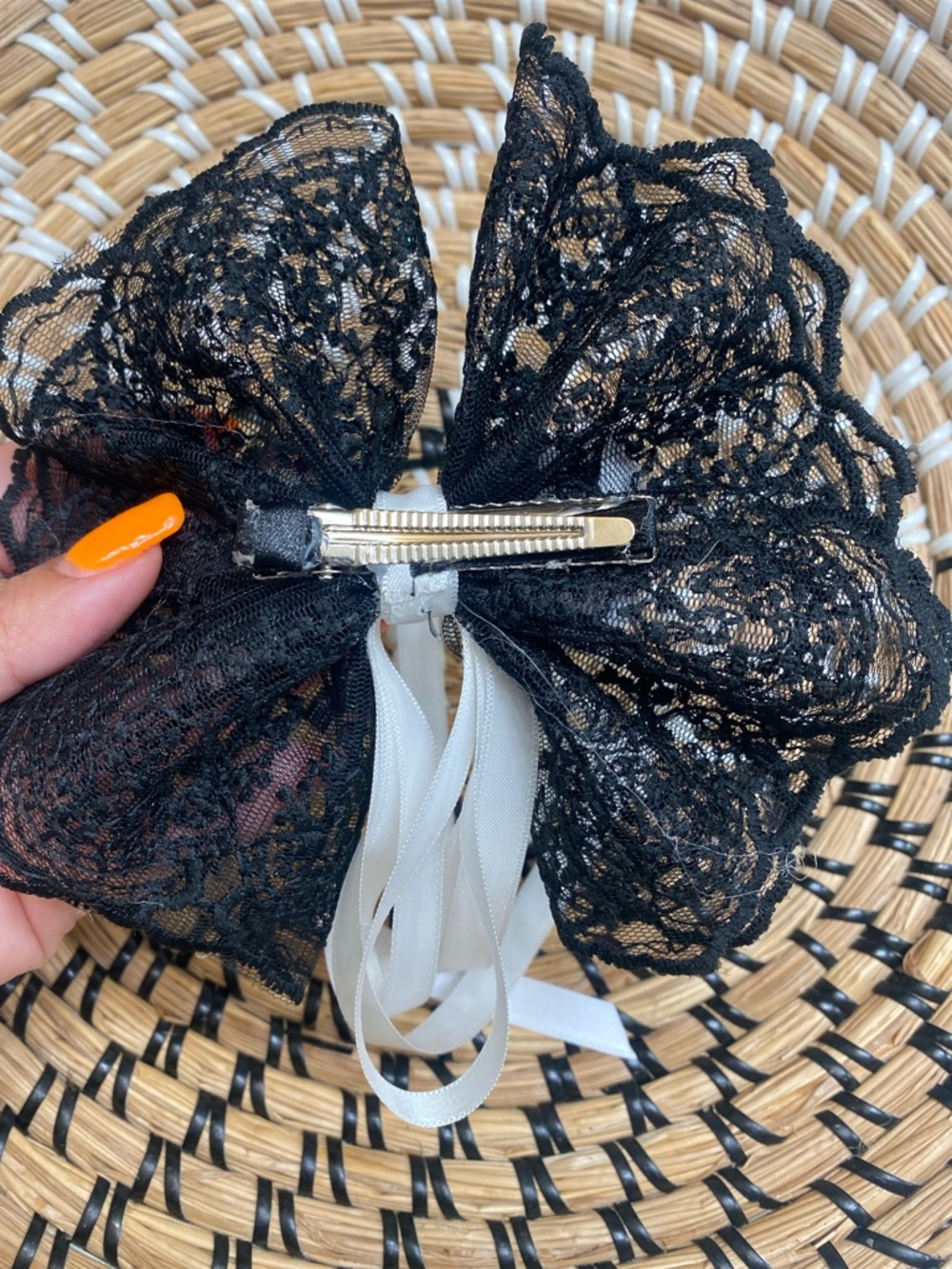 Hand Crafted Black Lace hair bow - Picture 4 of 4